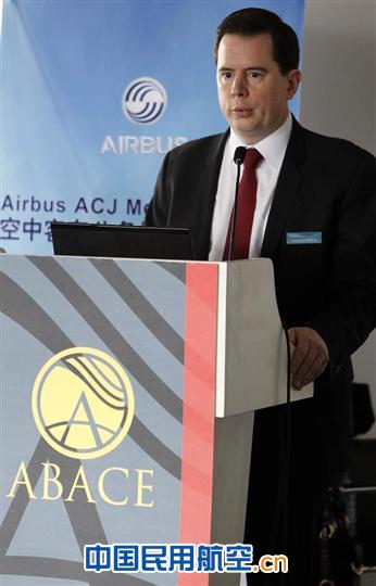 ���п�܇���ՙC�������÷����A��Francois CHAZELLE����B���п�܇���ՙCϵ�м����Ј�ǰ����